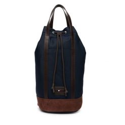 Nerka Tommy Jeans. Niebieskie saszetki męskie Tommy Jeans, z jeansu, młodzieżowe, małe. Za 799.99 zł.