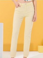 Spodnie straight slim - żółty. Żółte spodnie materiałowe damskie Sinsay, l, bez wzorów. W wyprzedaży za 35.99 zł.