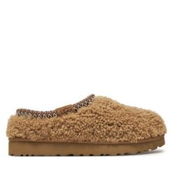 Śniegowce Ugg. Brązowe śniegowce i trapery damskie UGG. Za 619.99 zł.