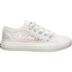 Sneakersy w kolorze białym. Trampki i tenisówki dziewczęce marki Barbie, Miss Sixty. W wyprzedaży za 77.95 zł.