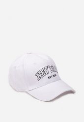 Biała Czapka z Bawełny z Ozdobnym Wyszywanym Napisem Piselaia. Białe czapki i kapelusze damskie Born2be, bez wzorów, z bawełny, eleganckie. Za 34.99 zł.