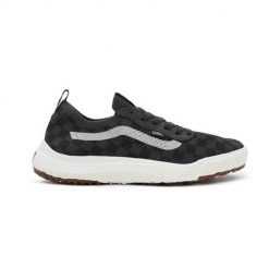 Buty do chodzenia męskie Vans UA Ultrarange VR3. Buty sportowe męskie Vans, z materiału, bez zapięcia, trekkingowe. Za 810.05 zł.