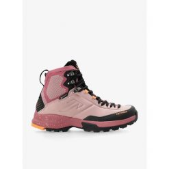 Buty turystyczne damskie Tecnica Forge Hike Mid GTX. Czerwone obuwie sportowe damskie TECNICA, trekkingowe. Za 640.06 zł.