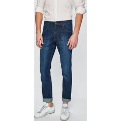 Wrangler - Jeansy Greensboro. Jeansy męskie marki Wrangler. Za 319.90 zł.