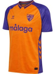 T-shirt Mcf 25/26 dla dorosłych. Brązowe t-shirty damskie Hummel, m, bez wzorów, z jersey, klasyczne, bez kołnierzyka. Za 405.00 zł.