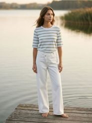 Sweter z wiskozą w paski - zielony. Zielone swetry damskie Sinsay, l, bez wzorów, z wiskozy, bez kołnierzyka, bez ramiączek, bez kaptura. Za 35.99 zł.