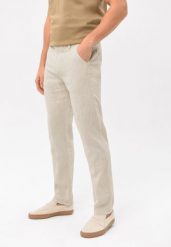 Lniane spodnie chinosy, Comfort Fit, R-LINN. Brązowe eleganckie spodnie męskie Volcano, m, bez wzorów, z bawełny. Za 169.99 zł.