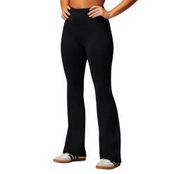 Spodnie damskie z rozszerzanym dołem Fabletics Oasis. Czarne spodnie materiałowe damskie FABLETICS, xl, bez wzorów, z elastanu, na fitness i siłownię. Za 318.80 zł.