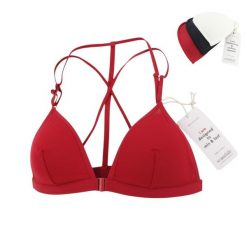 Scandale Le Triangle biustonosz czerwony, przedni klips, 3 wk2adki. Czerwone biustonosze Erima, bez wzorów, z elastanu. Za 266.99 zł.