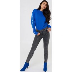 Trendyol Jeansy rurki z wysokim stanem - Black,Grey. Czarne jeansy damskie Trendyol. W wyprzedaży za 80.98 zł.