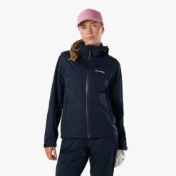 Kurtka przeciwdeszczowa golf damska Swedemount On Course Jacket II wodoodporna. Niebieskie kurtki damskie SWEDEMOUNT, bez wzorów, z tkaniny, bez kaptura, na golfa. Za 449.99 zł.
