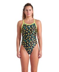 Strój Kąpielowy Damski Arena Olives Swimsuit Xcriss. Czarne kostiumy jednoczęściowe damskie Arena, bez wzorów, z materiału, eleganckie, do pływania. Za 259.99 zł.