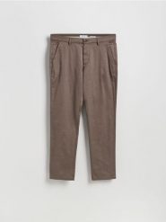 Spodnie chino slim fit - inny. Spodnie materiałowe męskie Reserved, bez wzorów, z bawełny. Za 159.99 zł.