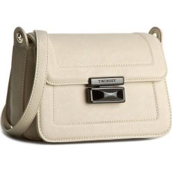 Torebka TWINSET - Tracolla AS7PTQ Almond 00815. Brązowe listonoszki damskie Twinset, ze skóry ekologicznej. W wyprzedaży za 489.00 zł.
