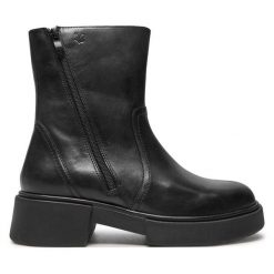 Botki Caprice. Czarne botki damskie Caprice, bez obcasa, na płaskiej podeszwie, bez zapięcia. Za 399.99 zł.