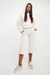 Bermudy damskie ARMANI EXCHANGE. Legginsy damskie Armani Exchange, s, bez wzorów. Za 479.00 zł.