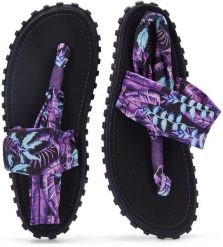 Gumbies Gumbies damskie japonki SLINGBACK SANDAL PURPLE HAZE 40. Fioletowe klapki damskie Gumbies, bez wzorów, sportowe, bez obcasa. Za 154.99 zł.