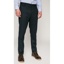 Marciano Guess - Spodnie. Eleganckie spodnie męskie marki Marciano Guess. W wyprzedaży za 199.90 zł.