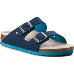 Kapcie BIRKENSTOCK - Arizona Rivet 1012430 Double Blue. Kapcie damskie Birkenstock. W wyprzedaży za 259.00 zł.