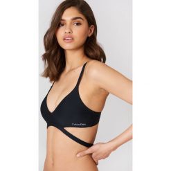 Calvin Klein Biustonosz Triangle - Black. Biustonosze marki Calvin Klein. W wyprzedaży za 72.88 zł.