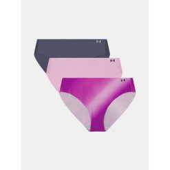 Spodnie damskie 3-pak Under Armour Pure Stretch Ns Nov Bkn Fioletowo-Fioletowy. Czerwone spodnie materiałowe damskie Under Armour, bez wzorów, z materiału. Za 204.99 zł.