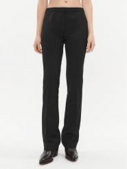 Pinko Spodnie materiałowe Persempre 102204 A18F Czarny Regular Fit. Czarne spodnie materiałowe damskie Pinko, bez wzorów, z materiału. Za 1,299.00 zł.