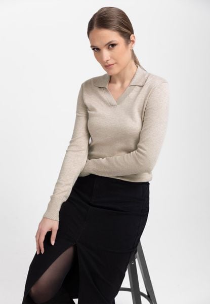 Sweter z kołnierzykiem S-TOYO. Brązowe swetry damskie Volcano, s, bez wzorów, z dzianiny, eleganckie, bez kołnierzyka, bez ramiączek, bez kaptura. Za 129.99 zł.