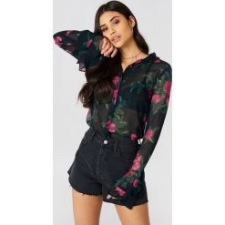 NA-KD Trend Jeansowe spodenki z wysokim stanem - Black. Szorty damskie marki NA-KD Trend. Za 161.95 zł.