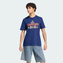 Spain Away WC26 Winner T-Shirt Men. Niebieskie t-shirty męskie Adidas, s, bez wzorów, z bawełny, bez kołnierzyka. Za 149.00 zł.