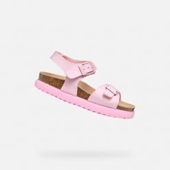 Sandały GEOX J SANDAL BUBBLEBOW G Rose. Czerwone sandały damskie Geox, bez wzorów, z syntetyku, bez obcasa, bez zapięcia. Za 195.99 zł.