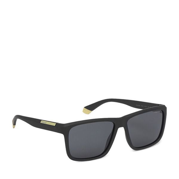 Okulary przeciwsłoneczne Polaroid. Czarne okulary przeciwsłoneczne męskie Polaroid. Za 179.99 zł.