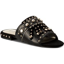 Klapki LIU JO - Sandalo Flat S18087 P0301 Black 22222. Czarne klapki damskie Liu Jo, ze skóry. W wyprzedaży za 479.00 zł.