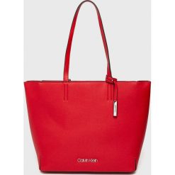Calvin Klein - Torebka. Czerwone torby na ramię damskie Calvin Klein. Za 599.90 zł.