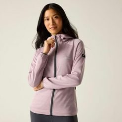 Damska bluza z kapturem i rozciągliwym zamkiem błyskawicznym Ferna Marl Midlayer. Czerwone bluzy damskie Regatta, bez wzorów, z materiału, z kapturem. Za 279.99 zł.