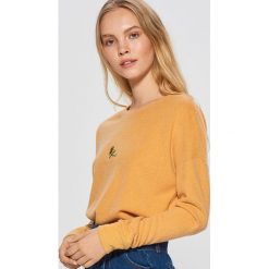 Lekki sweter - Żółty. Żółte swetry damskie Cropp. Za 49.99 zł.