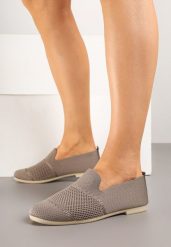 Ciemnobeżowe Mokasyny z Elastyczną Cholewką Zdobione Perforacją Itelliria. Brązowe mokasyny damskie Born2be, klasyczne. Za 39.99 zł.