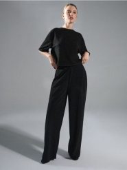 Spodnie wide leg z metalizowaną nicią - czarny. Czarne spodnie materiałowe damskie Sinsay, l, bez wzorów. Za 39.99 zł.