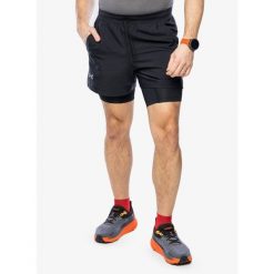 Spodenki do biegania męskie Under Armour Launch 5 inch 2-in-1 Short. Czarne krótkie spodenki sportowe męskie Under Armour, m, bez wzorów, do biegania. Za 121.99 zł.
