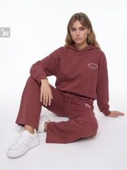 Spodnie dresowe wide leg z bawełną - pomarańczowy. Brązowe spodnie dresowe damskie Sinsay, l, bez wzorów, z bawełny. Za 39.99 zł.