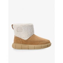 Buty zimowe damskie Sorel Explorer III Slip-On Cozy WP. Brązowe trampki i tenisówki damskie Sorel, bez wzorów, sportowe, bez zapięcia. Za 444.99 zł.