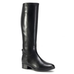 Oficerki Geox. Czarne kozaki damskie Geox, bez obcasa, na płaskiej podeszwie. Za 579.99 zł.