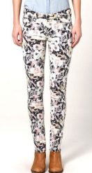 SPODNIE LEE DAMSKIE SCARLETT ICE PATTERN L526EUEB. Spodnie materiałowe damskie Lee, l, bez wzorów. W wyprzedaży za 69.99 zł.