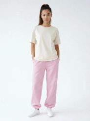 Damskie spodnie dresowe oversize UNLEASH WINGS PINK. Czerwone spodnie dresowe damskie Wings, l, bez wzorów, z dresówki. Za 209.90 zł.