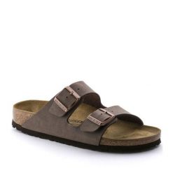 Kapcie Birkenstock Arizona Mocca Dorosłych. Brązowe kapcie damskie Birkenstock, bez wzorów, z materiału. Za 686.00 zł.