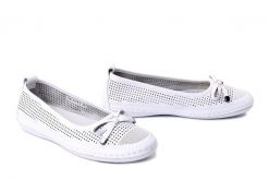 ARTIKER RELAKS 58C0783 white, baleriny damskie. Białe baleriny damskie Artiker Relaks, na lato, bez wzorów, ze skóry, bez obcasa. Za 174.90 zł.