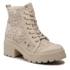 Trzewiki DeeZee. Brązowe botki damskie DeeZee, bez obcasa, na słupku, bez zapięcia. Za 199.99 zł.