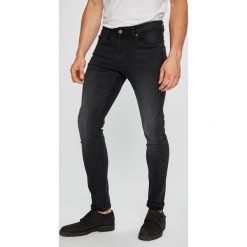 Guess Jeans - Jeansy Chris. Jeansy męskie marki bonprix. W wyprzedaży za 319.90 zł.