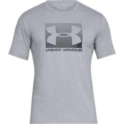 Koszulka sportowa męska Under Armour Boxed Sportstyle. Czarne koszulki sportowe męskie Under Armour, m, bez wzorów, bez kołnierzyka, bez ramiączek, na fitness i siłownię. Za 108.60 zł.