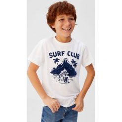 Mango Kids - T-shirt dziecięcy Malibu 110-164 cm. Niebieskie t-shirty dla chłopców Mango Kids, bez wzorów, z bawełny, bez ramiączek. Za 19.90 zł.