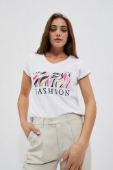 Bawełniany t-shirt z napisem biały. Białe bluzki damskie MOODO, s, bez wzorów, z bawełny, bez kołnierzyka. W wyprzedaży za 29.99 zł.